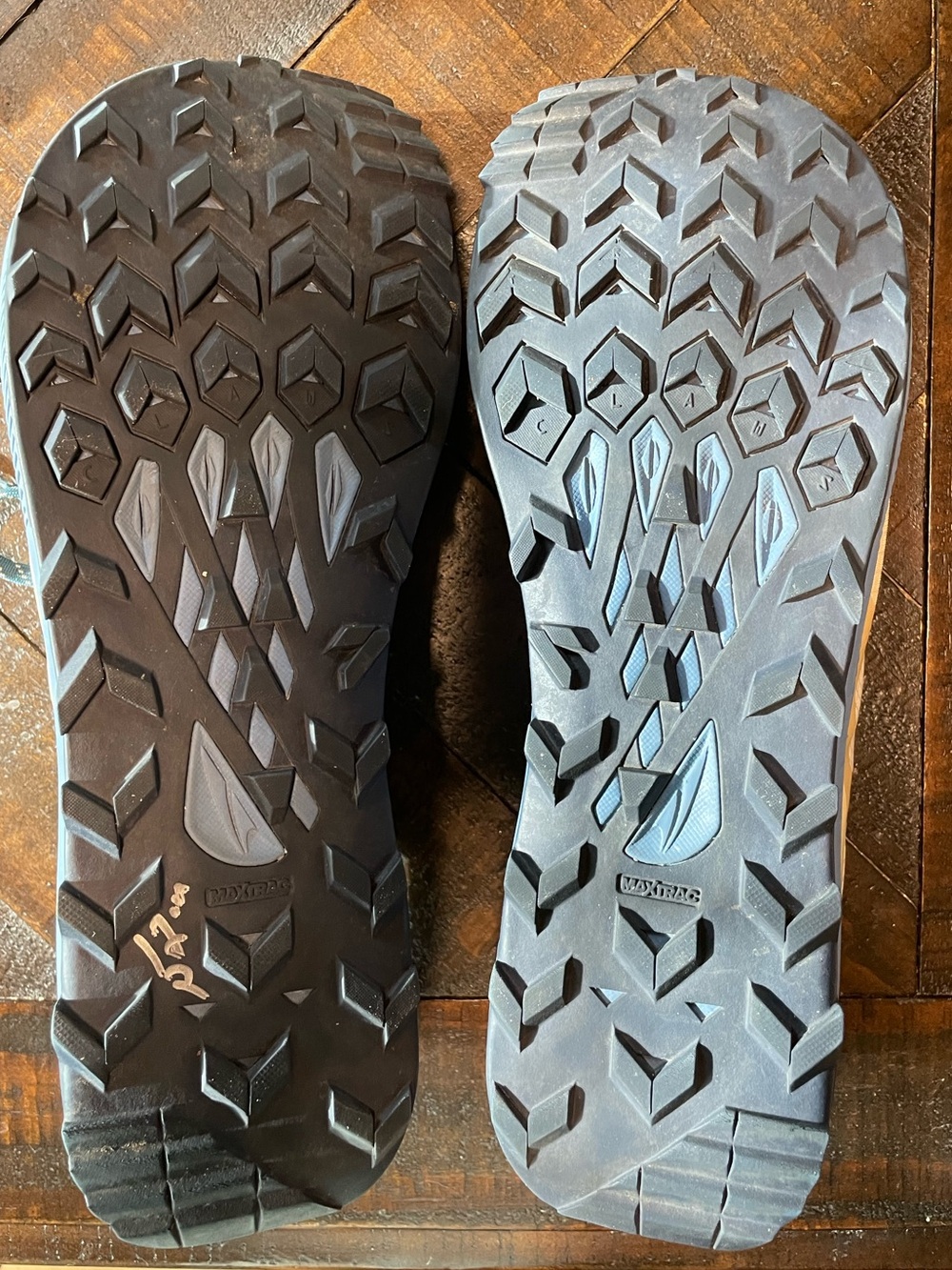 Altra Men’sLone Peak 8 Trail Running Shoe, Size 11 - Picture 5 of 10